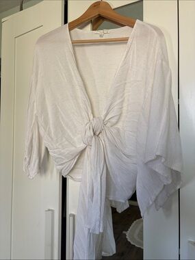 Final Touch White Tie-Front Crop Top Large